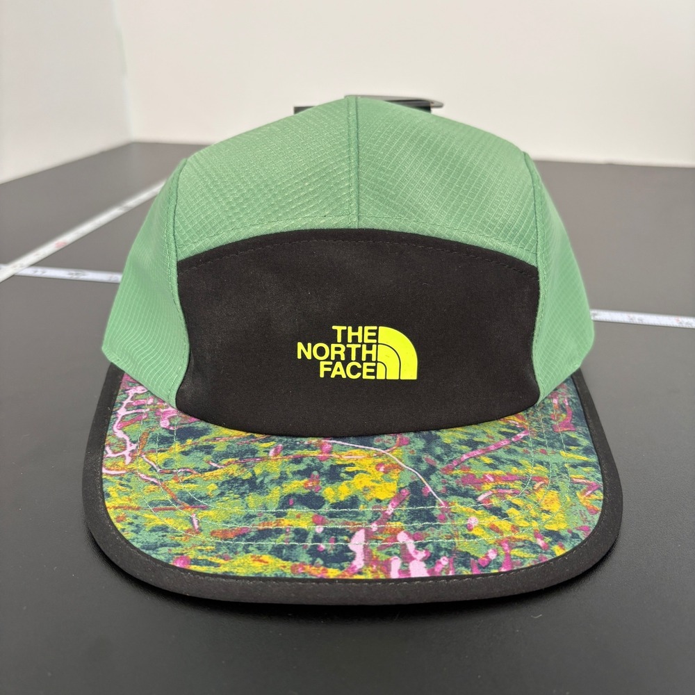 The North Face Unisex Run Hat One Size Green Multi FlashDry 5-Panel NF0A7WH4